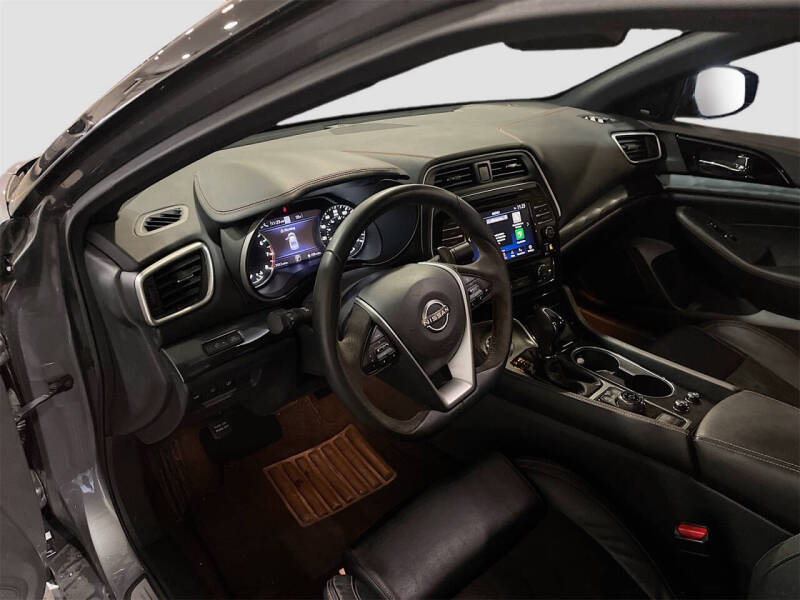 2023 Nissan Maxima 3.5 SR