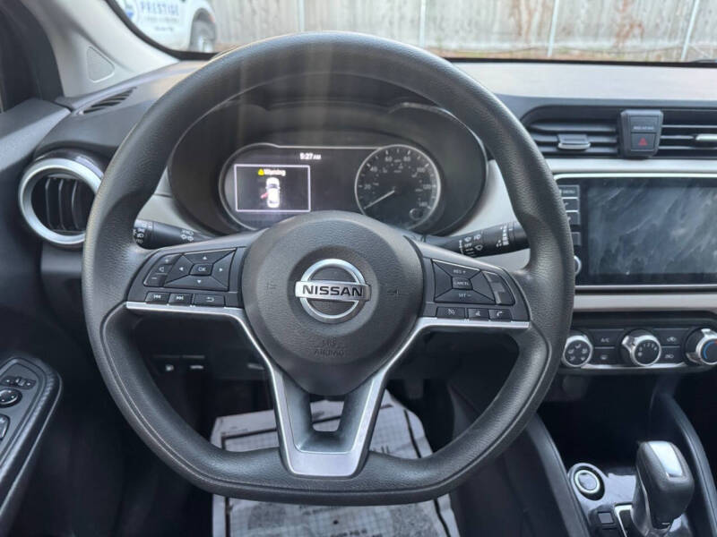 2021 Nissan Versa SV