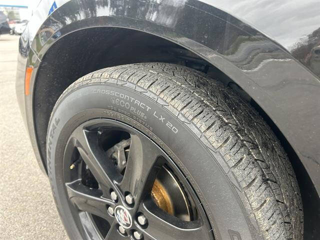 2023 Buick Enclave Essence