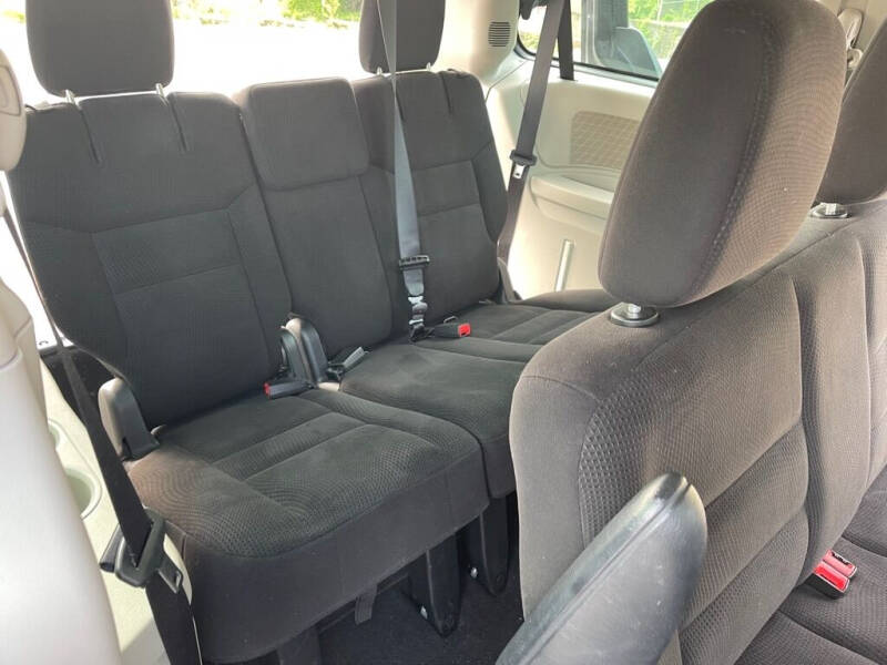 2014 Dodge Grand Caravan SE