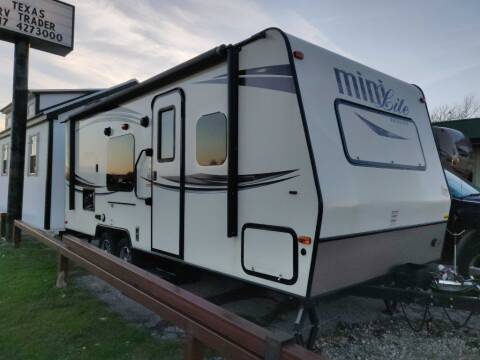 2015 Rockwood MINI LITE 2306 for sale at Texas RV Trader in Cresson TX