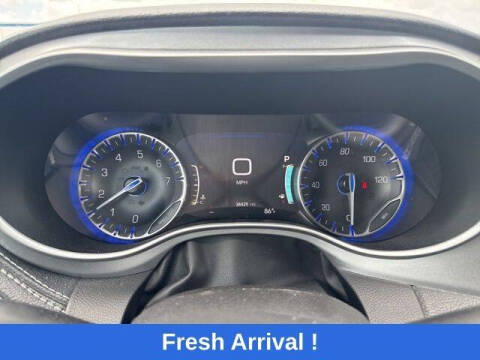 2024 Chrysler Pacifica Touring