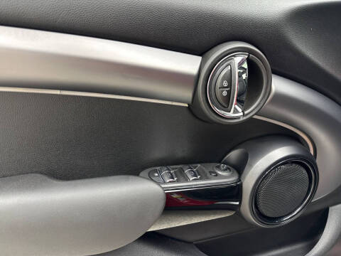 2023 MINI Hardtop 4 Door Cooper