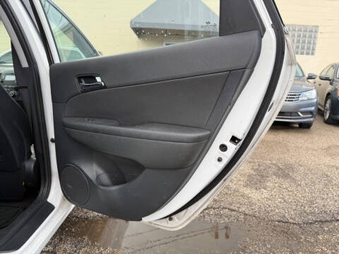 2011 Hyundai Elantra Touring SE