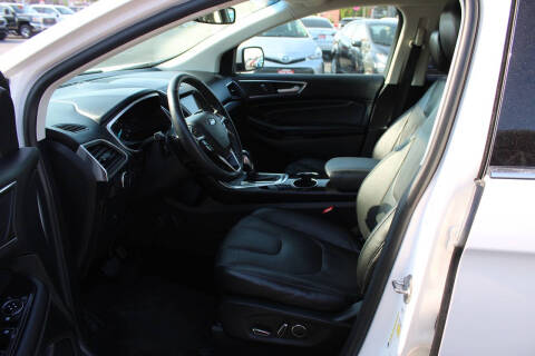 2016 Ford Edge Titanium