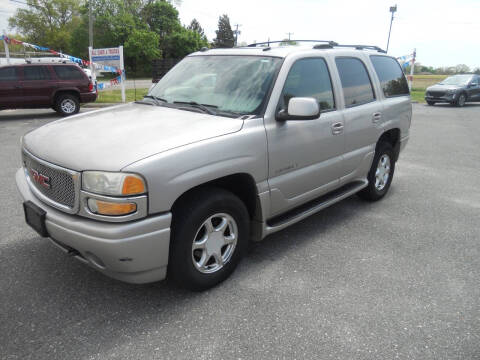 2004 GMC Yukon Denali
