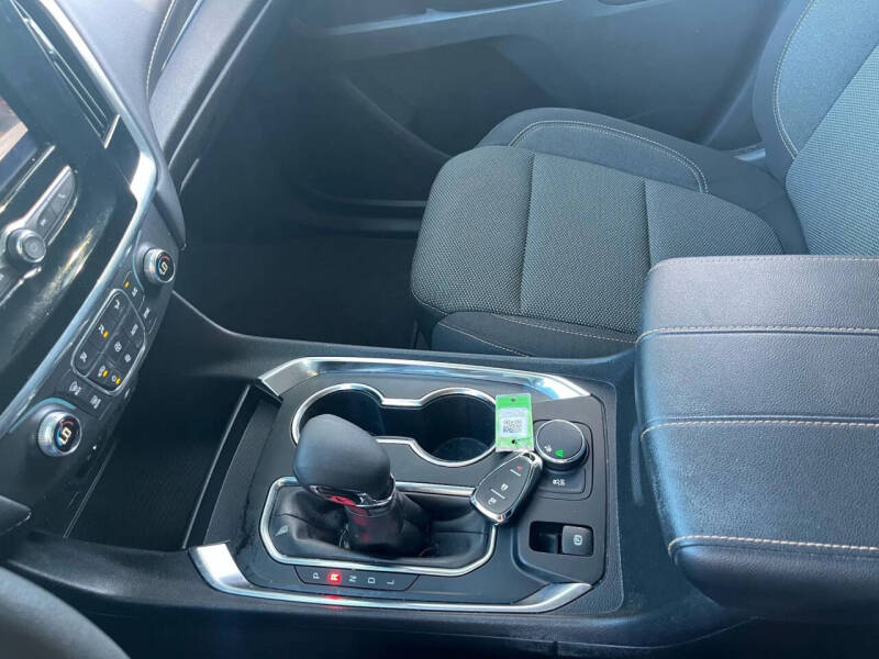 2021 Chevrolet Traverse LS