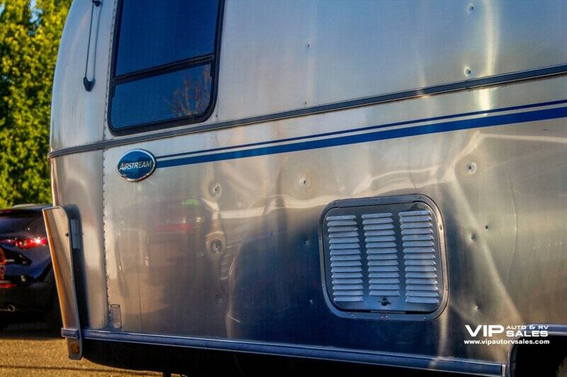 2000 Airstream 26'