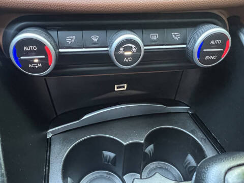 2018 Alfa Romeo Giulia