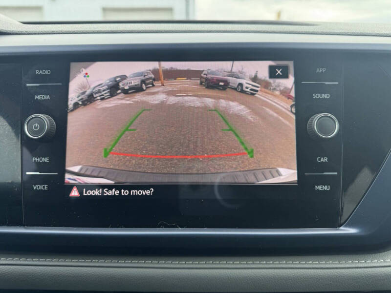 2024 Volkswagen Taos SE 4Motion