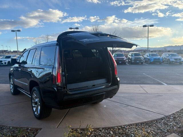 2017 Cadillac Escalade Platinum