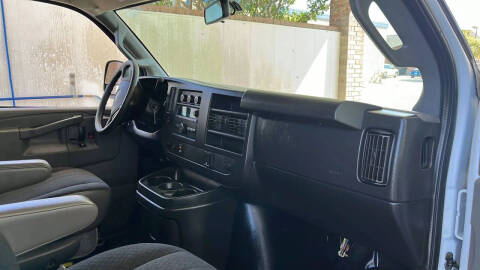 2019 GMC Savana 2500