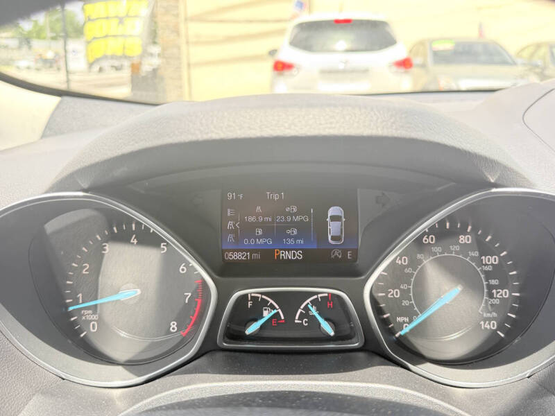 2017 Ford Escape SE
