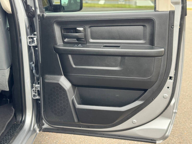 2020 RAM 1500 Classic Tradesman