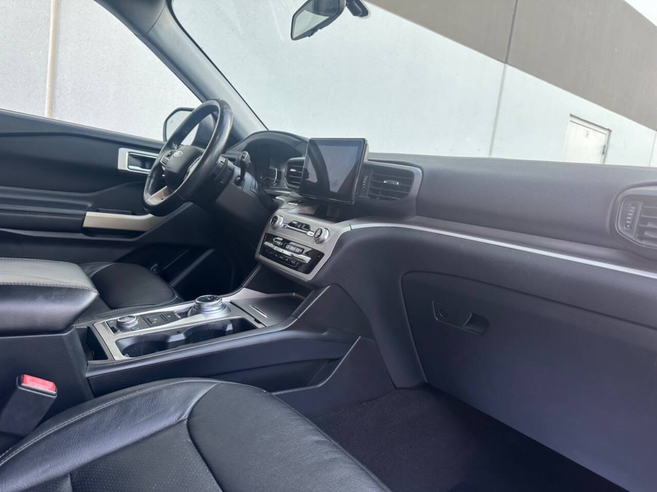 2020 Ford Explorer for sale at Phoenix Motor Co in Romulus, MI