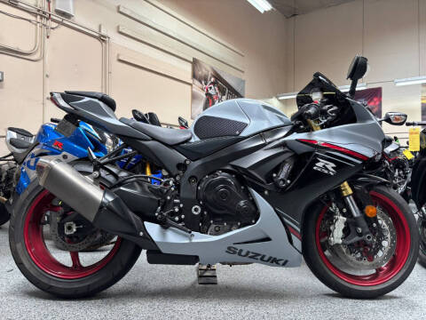 2023 Suzuki GSX-R750