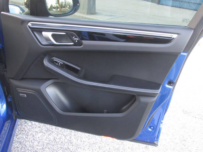 2017 Porsche Macan GTS