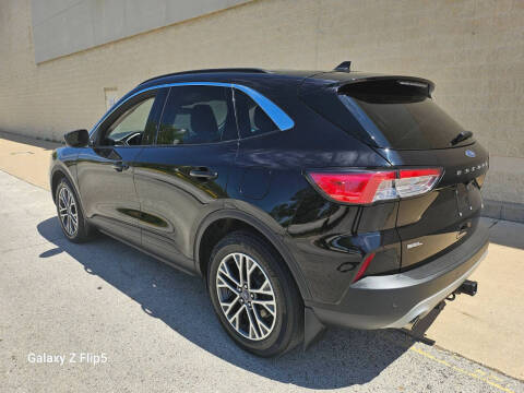 2020 Ford Escape SEL