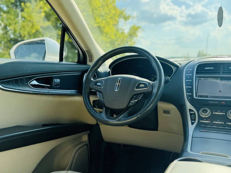 2017 Lincoln MKX Select