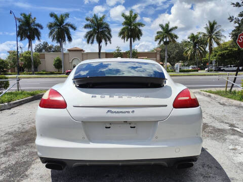 2013 Porsche Panamera