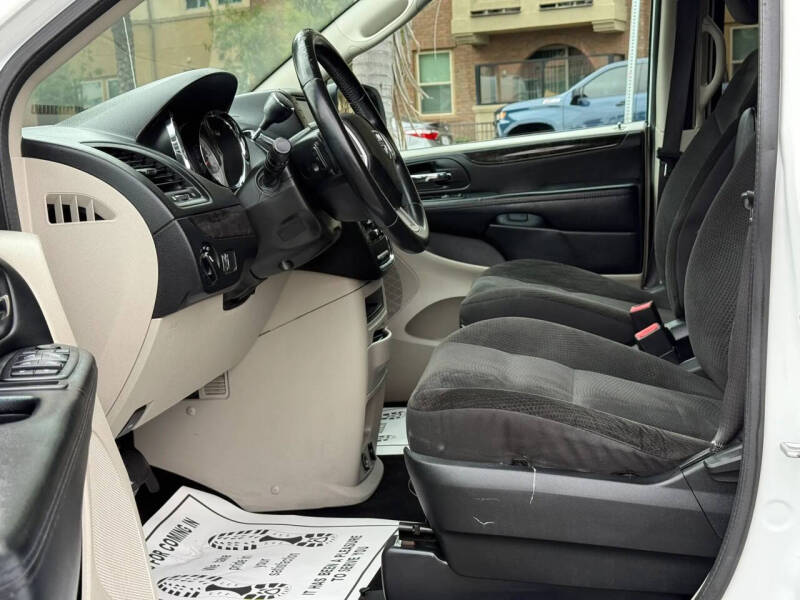 2017 Dodge Grand Caravan