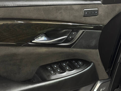 2020 Cadillac Escalade Platinum