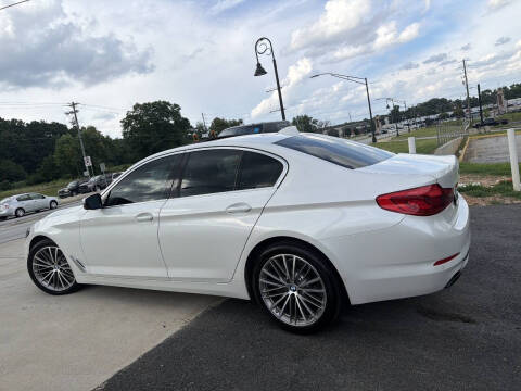 2019 BMW 5 Series 540i