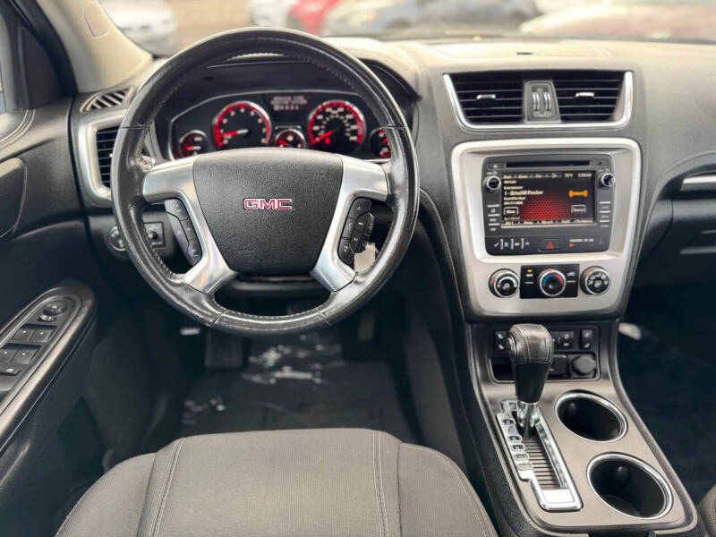 2016 GMC Acadia SLE-2