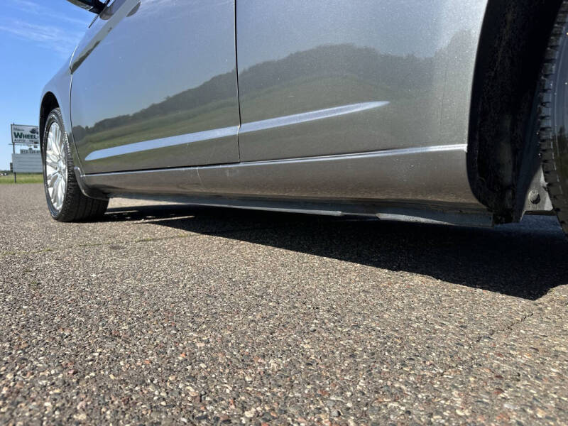 2011 Chrysler 200 Limited