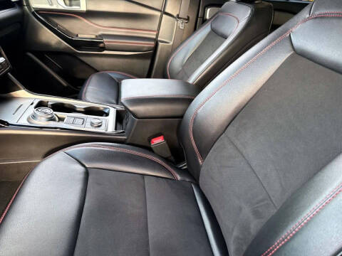 2024 Ford Explorer ST-Line