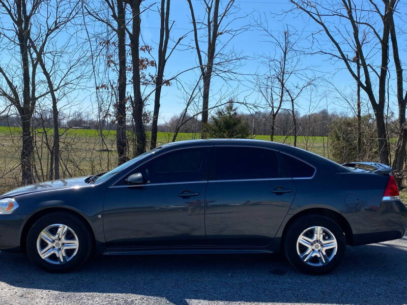 2010 Chevrolet Impala for sale at RAYBURN MOTORS in Murray KY