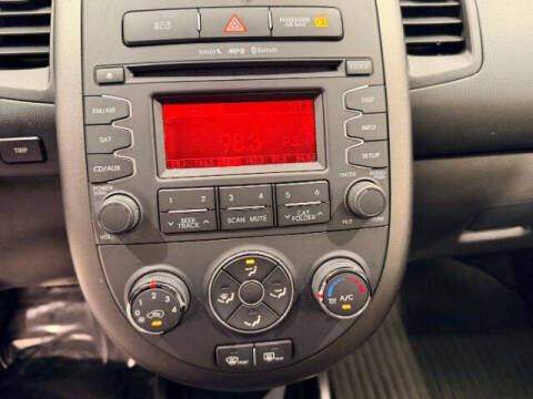 2013 Kia Soul +