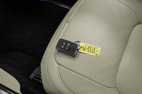 2020 Land Rover Range Rover P525 HSE