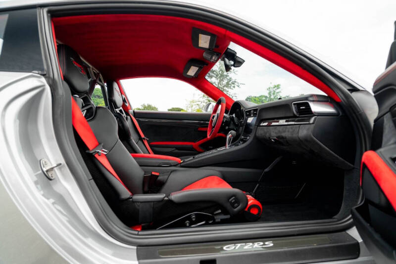 2018 Porsche 911 GT2 RS