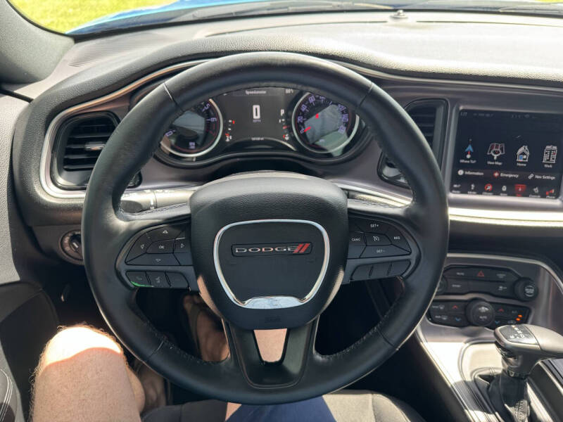 2019 Dodge Challenger SXT