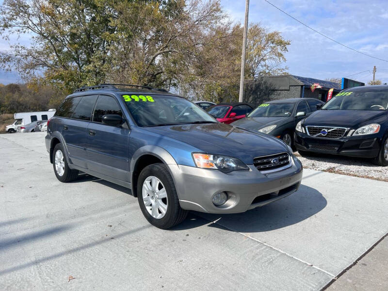 2005 Subaru Outback for sale at Dutch and Dillon Car Sales in Lee's Summit MO