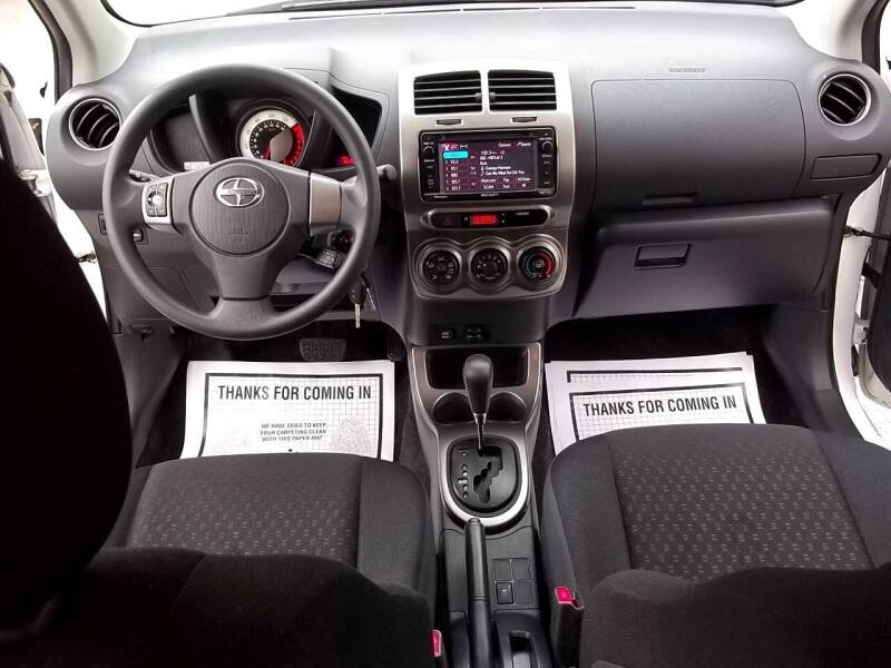 2013 Scion xD