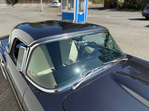 1957 Ford Thunderbird