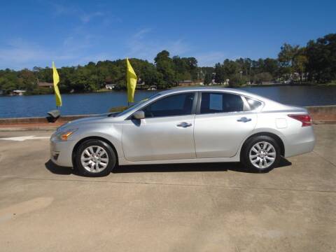 2013 Nissan Altima for sale at Lake Carroll Auto Sales in Carrollton GA