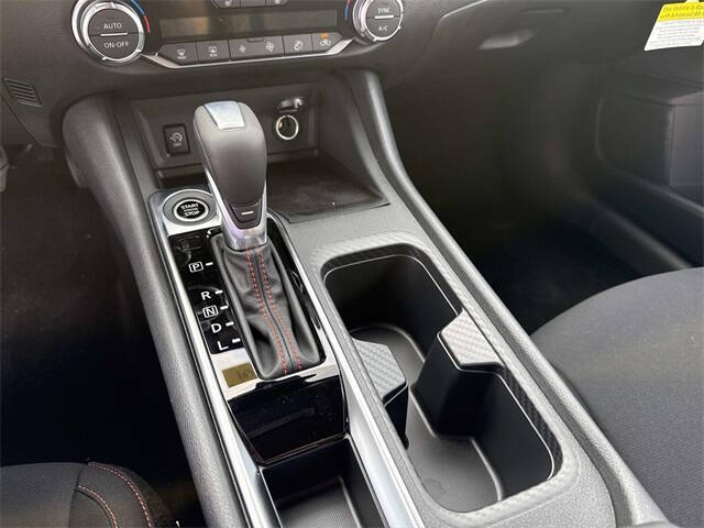 2025 Nissan Sentra SR