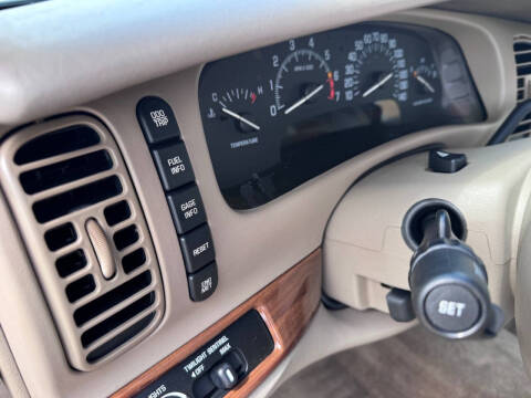 2002 Buick Park Avenue