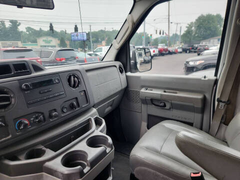 2012 Ford E-Series E-150