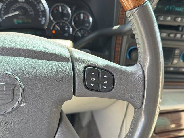 2003 Cadillac Escalade