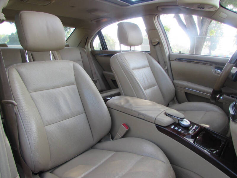 2013 Mercedes-Benz S-Class S 550