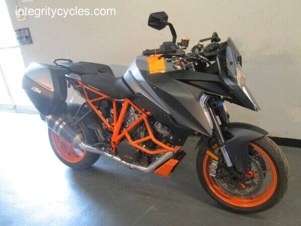 2016 KTM SUPER DUKE GT