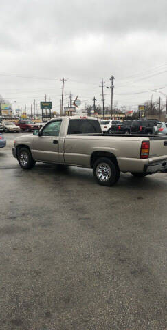 2006 GMC Sierra 1500 for sale at BELL AUTO & TRUCK SALES in Fort Wayne IN