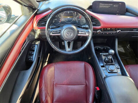 2022 Mazda Mazda3 Hatchback Premium