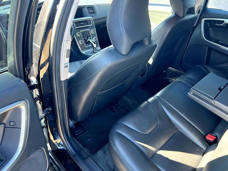 2016 Volvo V60 T5 Drive-E Premier