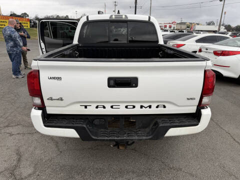 2023 Toyota Tacoma SR V6