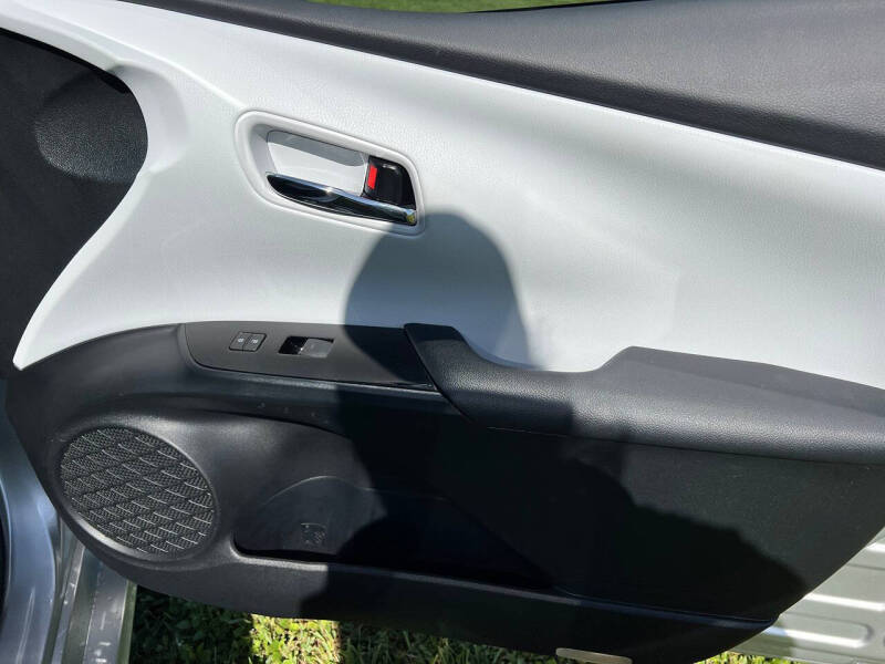 2019 Toyota Prius Limited